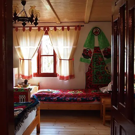 Casa Moroseneasca * Satu Sugatag