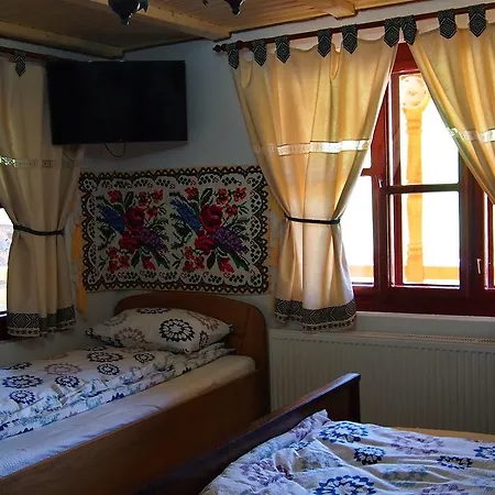 Casa Moroseneasca Guest house Satu Sugatag