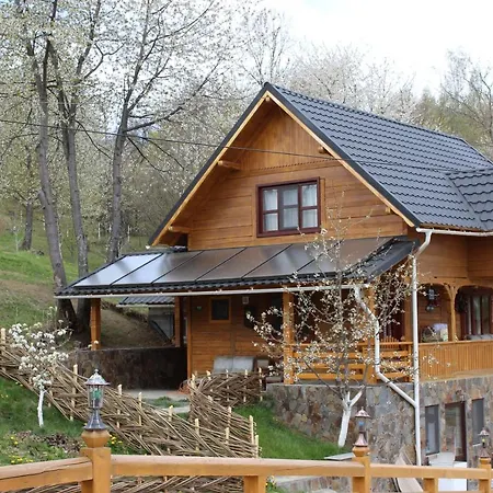 Casa Moroseneasca * Satu Sugatag